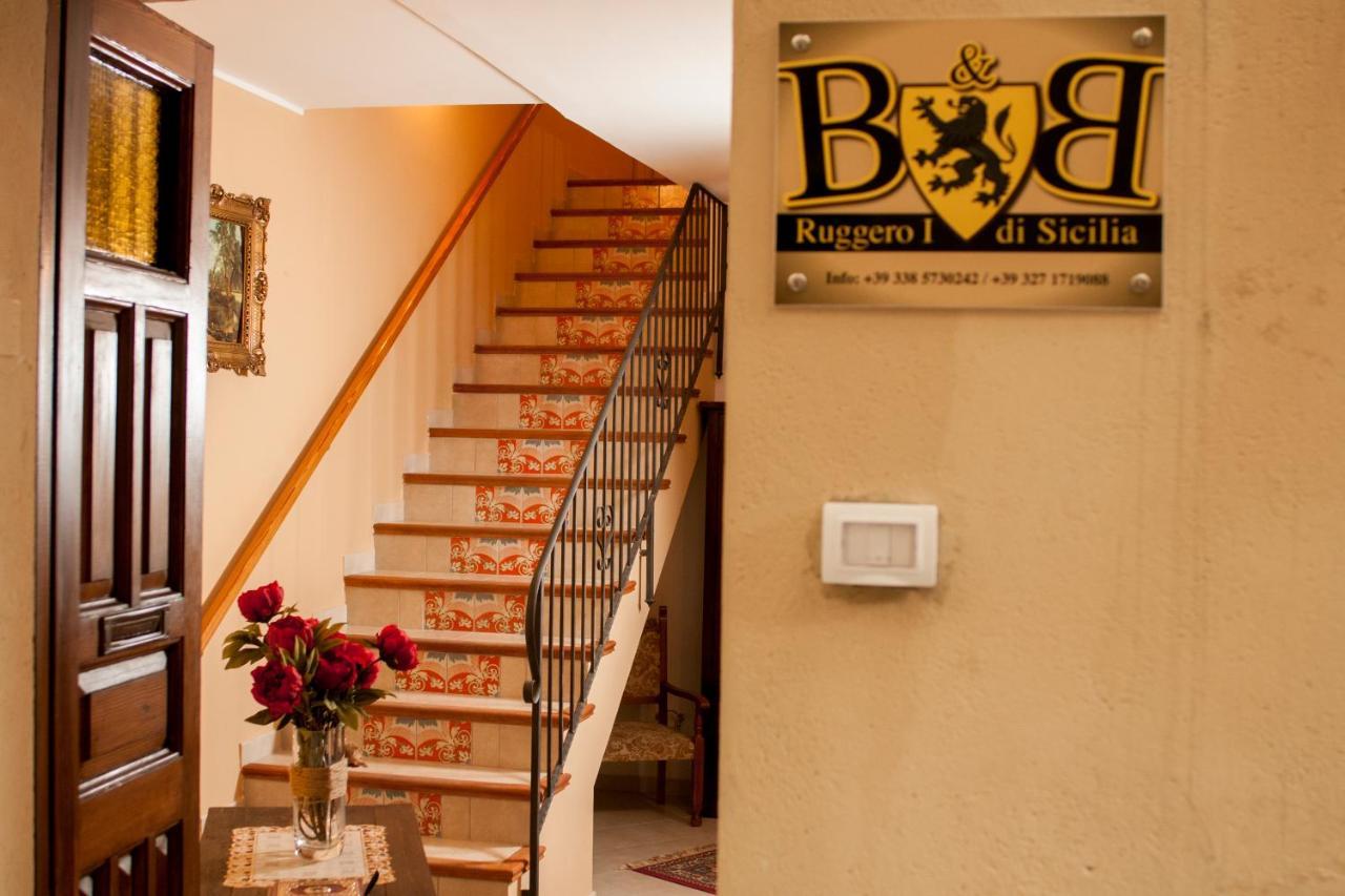 B&B Ruggero I Di Sicilia Piazza Armerina Bagian luar foto